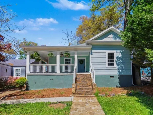 1809A Walker Ave, Atlanta, GA 30337