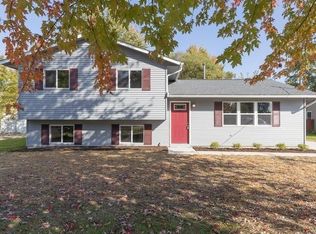 5107 Jaycox Rd, North Ridgeville, OH 44039