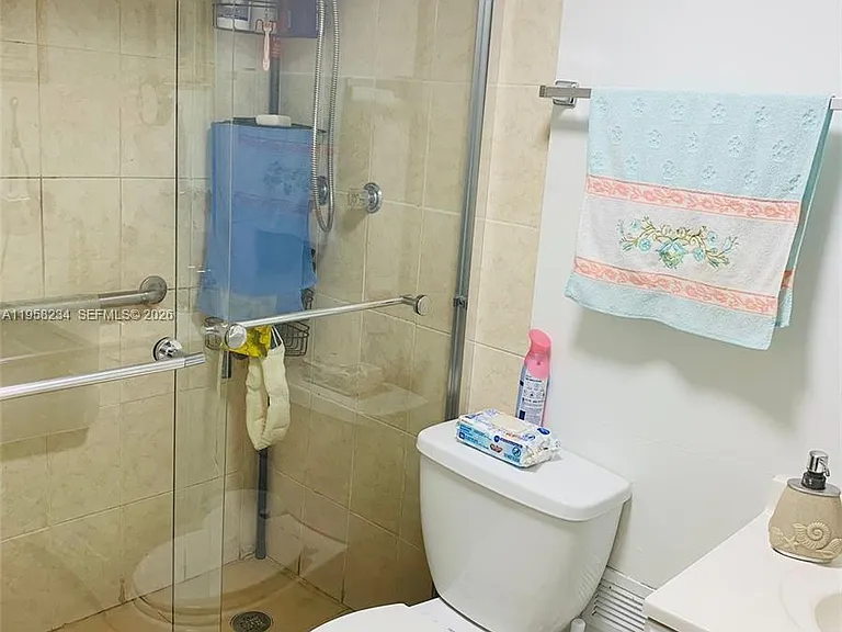 1333 E Hallandale Beach Blvd #131 — Photo 6