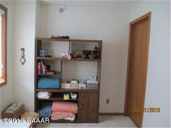 5th image of 509 6th. Avenue W #202