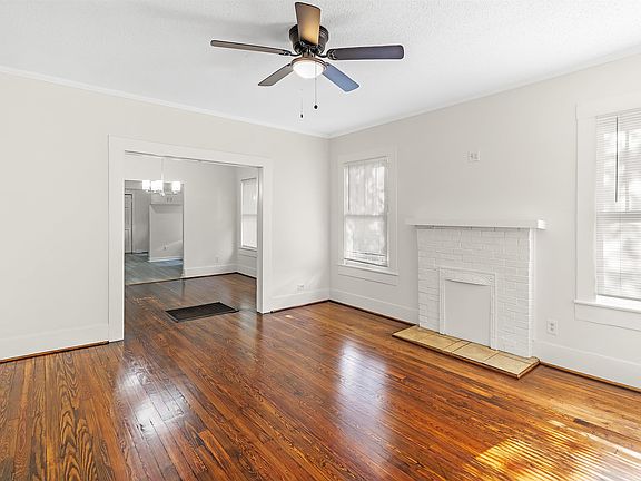 5th image of 4139 40th Ave N
