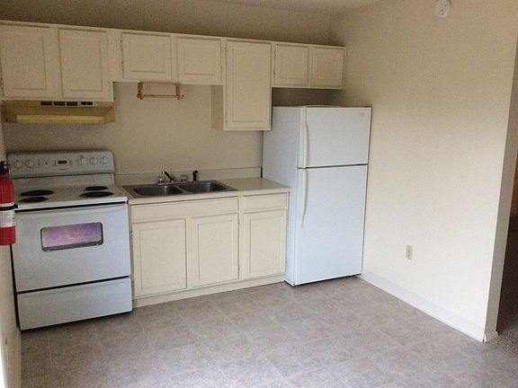 3rd image of 500 S 20th Ave APT 1