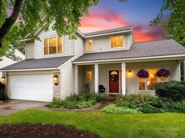 15025 Briarwood St, Grand Haven, MI 49417