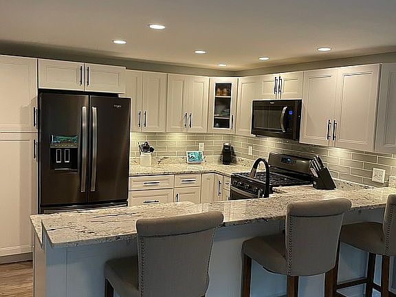 2nd image of 288 Bramblewood Ln