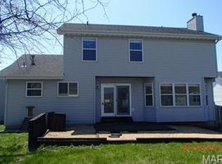 105 Autumn View Dr, Saint Peters, MO 63376