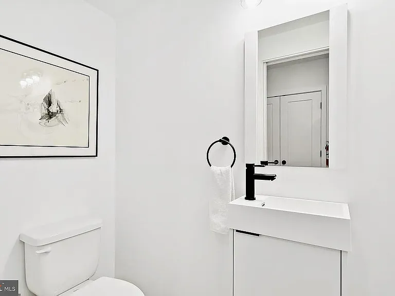 1540 Frankford Ave #4C — Photo 11