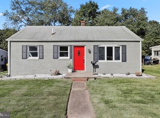 102 Garrett Rd, Glen Burnie, MD 21060