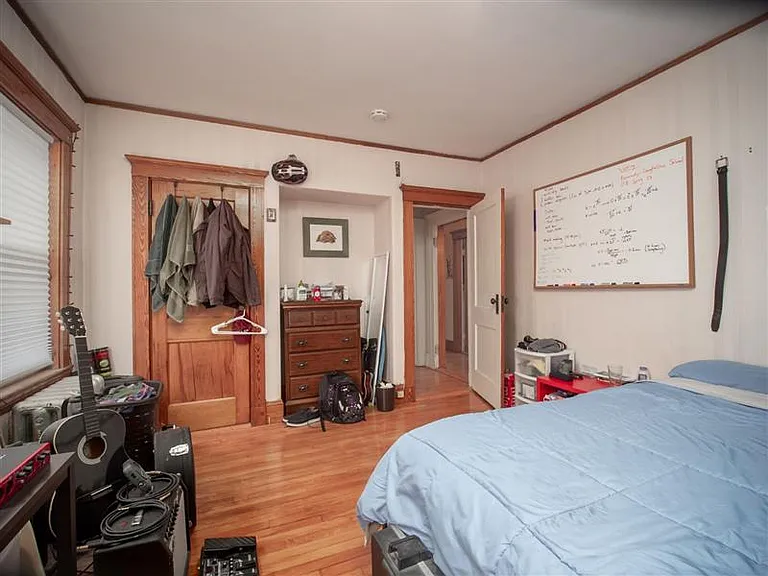 60 Powder House Blvd — Photo 12