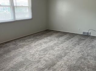 301 N 41st St #7, Council Bluffs, IA 51501