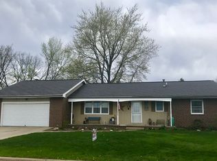 605 Grandview Dr, Normal, IL 61761