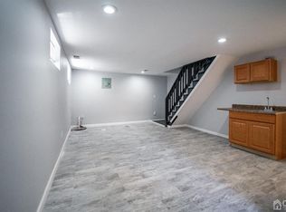 18-20 Beech St, Fords, NJ 08863