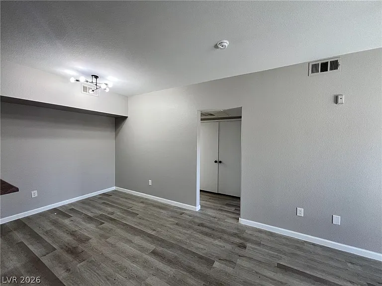 6650 W Warm Springs Rd #1156 — Photo 10