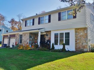 608 Linnet Rd, Norristown, PA 19403