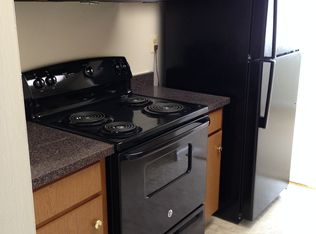 1701 Royal Oak Dr APT 1A, Pittsburgh, PA 15220