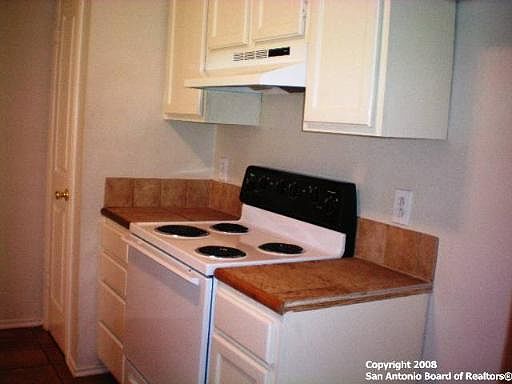 5th image of 7641 ORLAND PARK DR #1