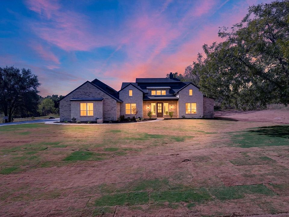 1st image of 1000 Vh Ranch Rd