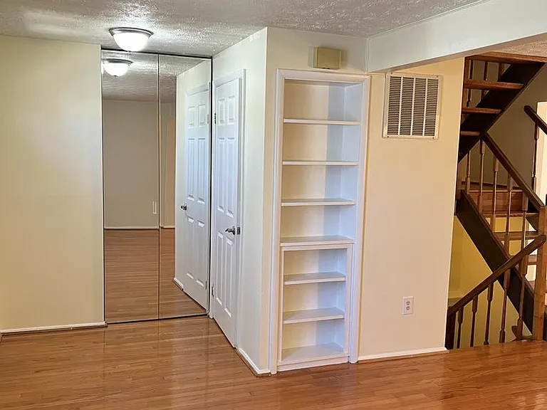 388 Possum Ct — Photo 4