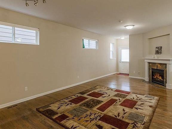 5th image of 4443 Fairweather St NE
