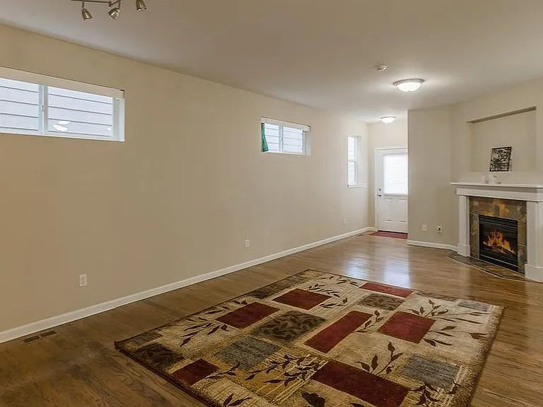 4443 Fairweather St NE — Photo 5