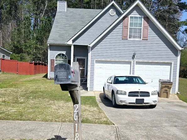 2618 W Meyer Dr, Morrow, GA 30260