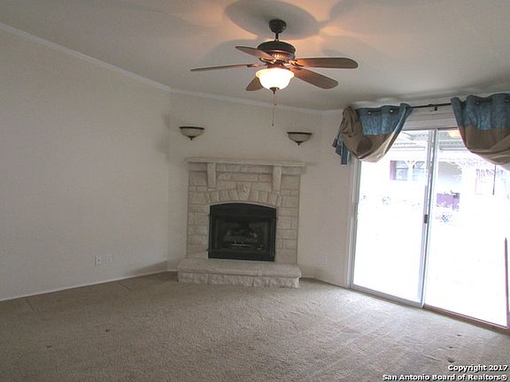4th image of 8528 Braewick Dr