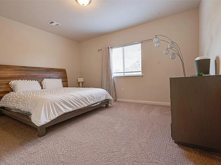 9301 Ivalenes Hope Dr — Photo 14