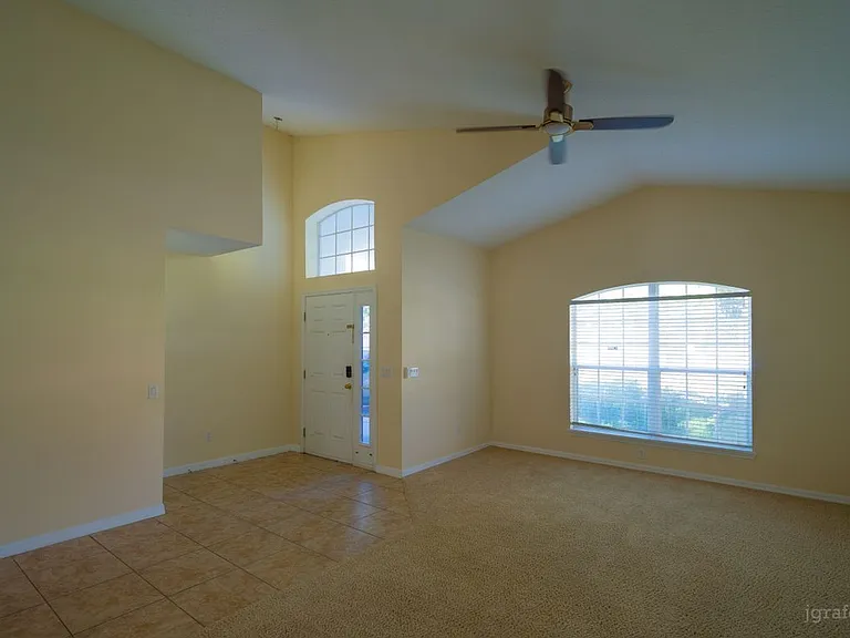 2136 Shadow Creek Dr — Photo 11