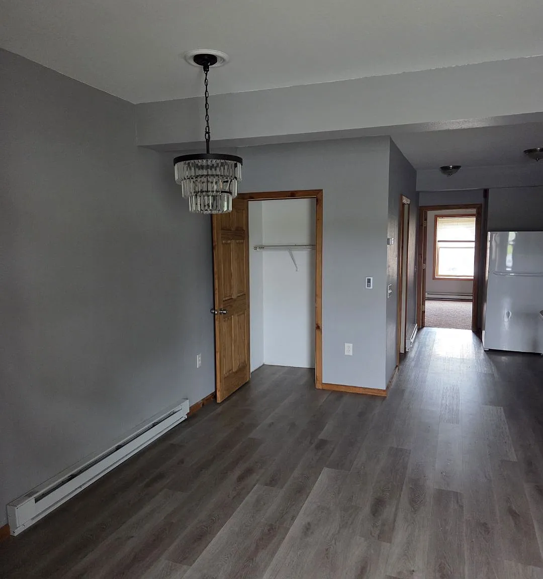 1 bed, 650 sqft, $1,000 — Photo 4