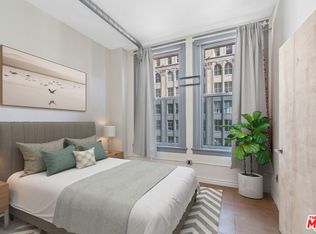 215 W 7th St APT 910, Los Angeles, CA 90014