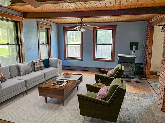 5th image of 2216 Foster Hill Road