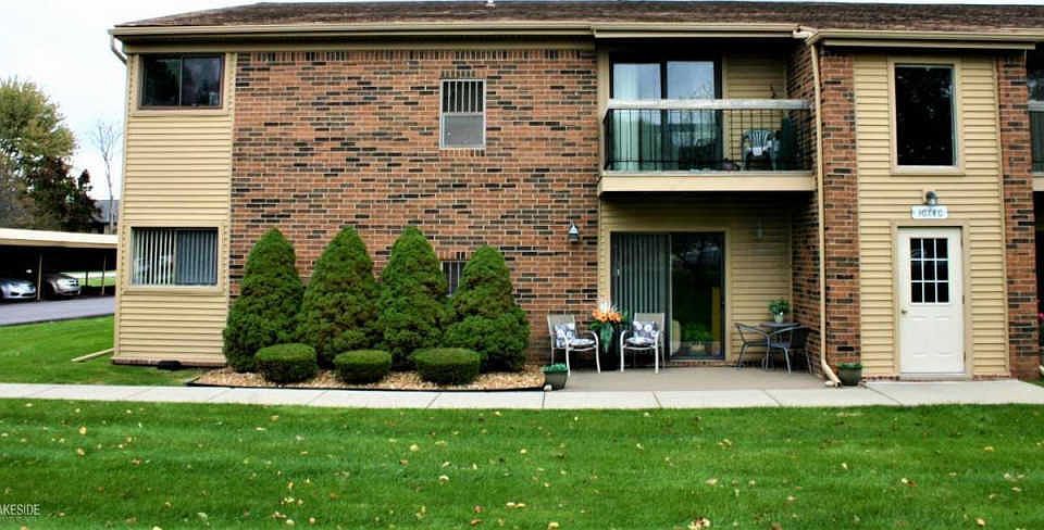 1st image of 16140 Clarkson Dr APT 3