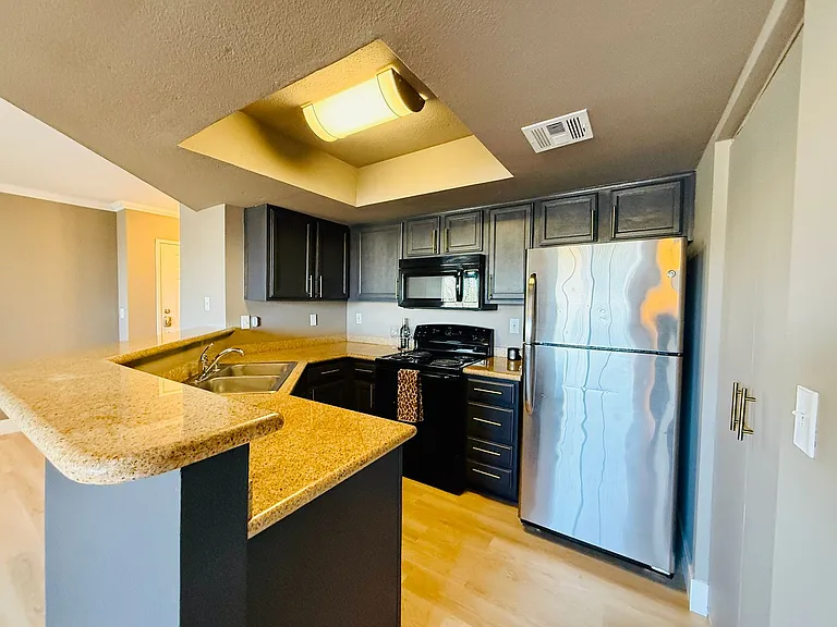 8600 W Charleston Blvd #1034 — Photo 10