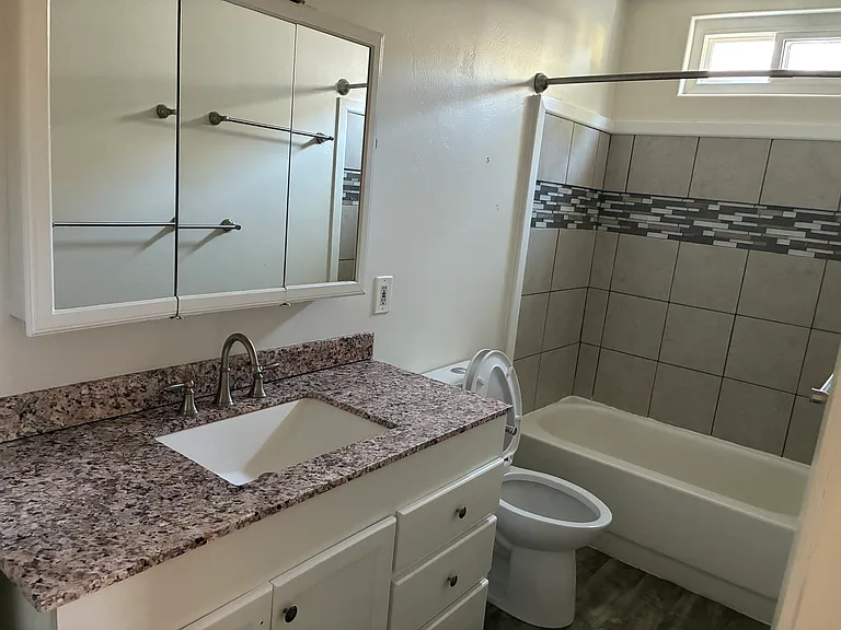 231 Chaparral Ln — Photo 18