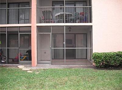 2nd image of 231 Lakeview Drive #102