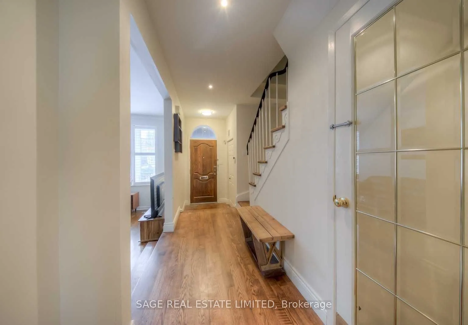 3 bed, $4,100 — Photo 4