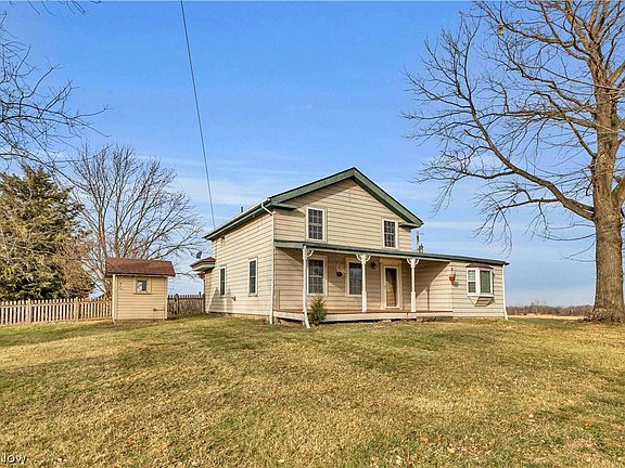 2nd image of 4470 Avon Lake Rd