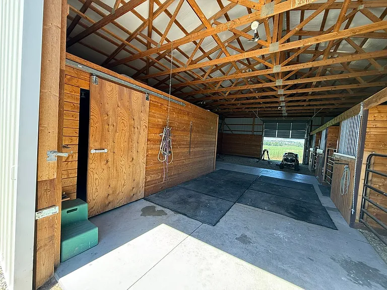 1206 Ambrose Creek Rd — Photo 13