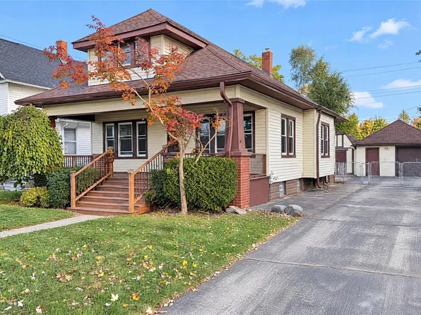 2719 Peavey St, Port Huron, MI 48060