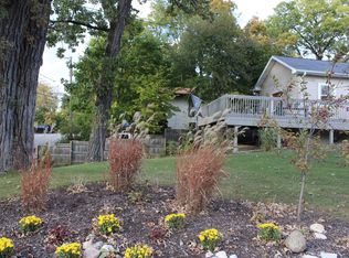 38323 N 4th Ave, Spring Grove, IL 60081