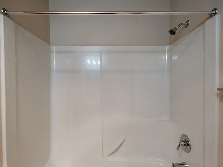 Aspen Place Apartments — Photo 76