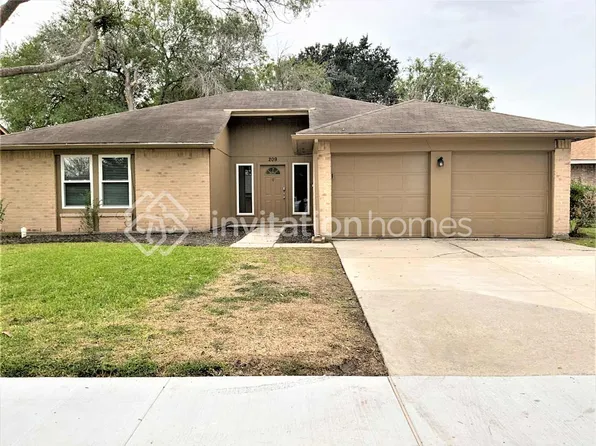 209 Greenshire Dr, League City, TX 77573