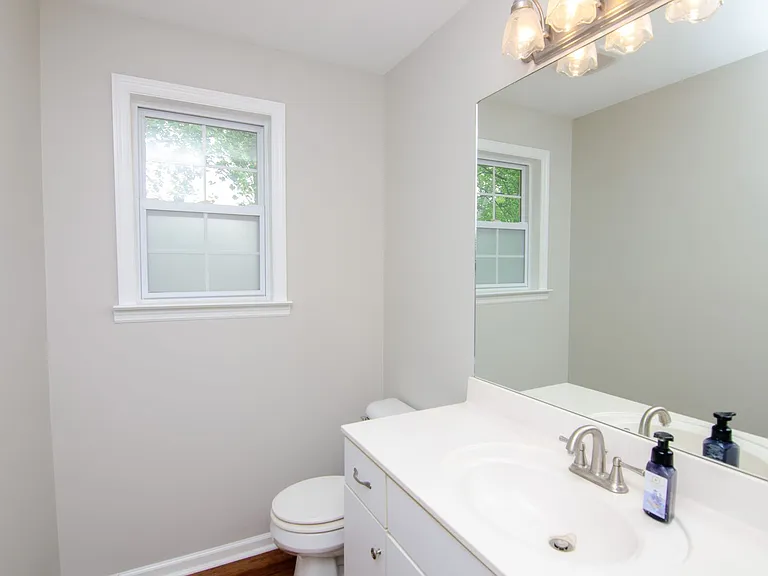 1722 Portway Ct — Photo 10