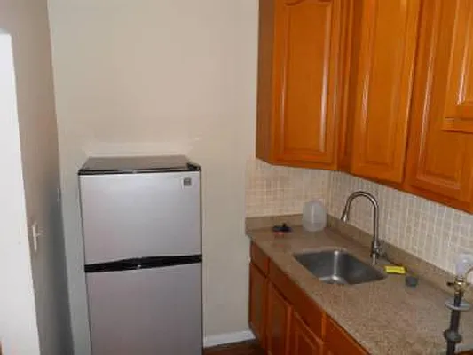 Rented by Urban Realty NYC | media 28