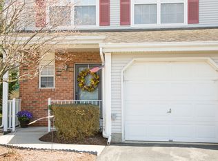 65 Hickory Way, Mount Arlington, NJ 07856
