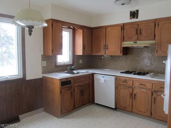 2nd image of 4956 Donald Ave