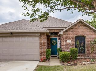 165 Wandering Dr, Forney, TX 75126