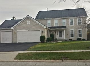 1611 Wynnfield Dr, Algonquin, IL 60102