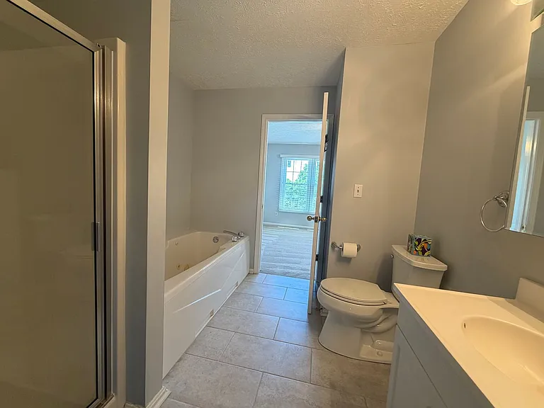 8325 Beacon Pl — Photo 8