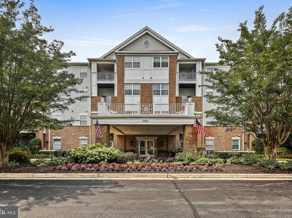 2604 Chapel Lake Dr APT 303, Gambrills, MD 21054