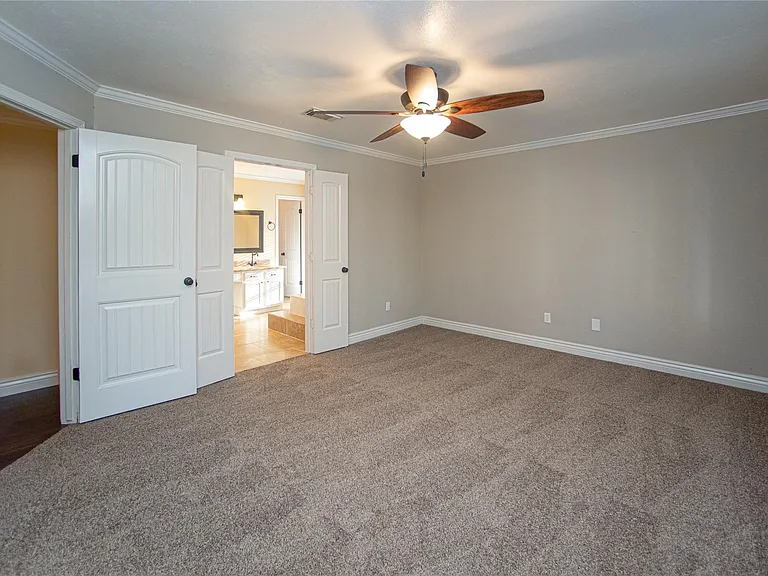3 Sheep Meadow Pl — Photo 14